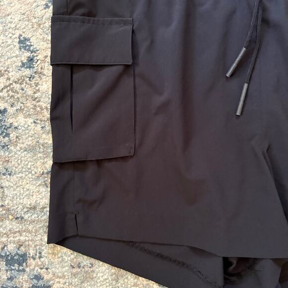 Athleta Sutton Cap Sleeve Semi-Fitted 3.5 Inseam Romper - Picture 3 of 8